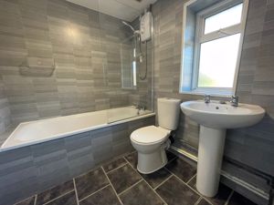 Photo 26- click for photo gallery